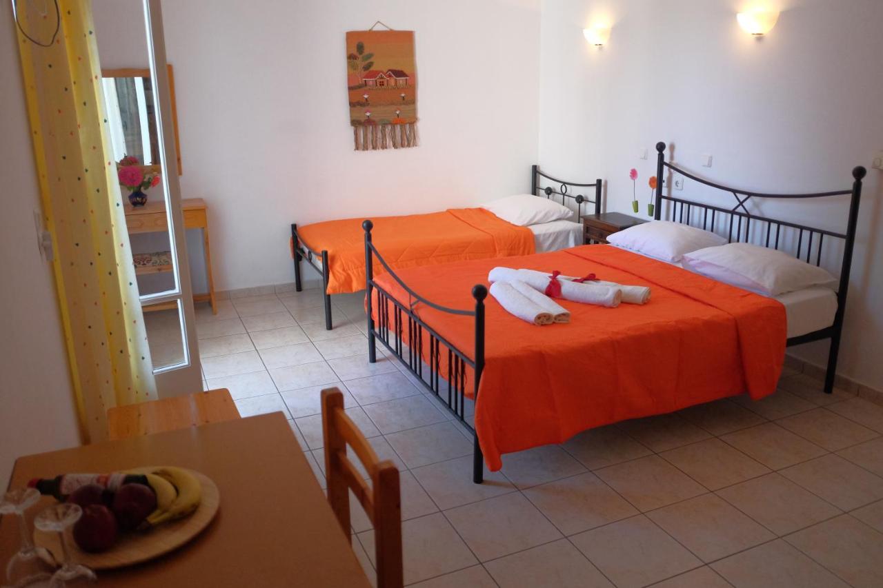 Des Roses Hotel Plataniász Kültér fotó